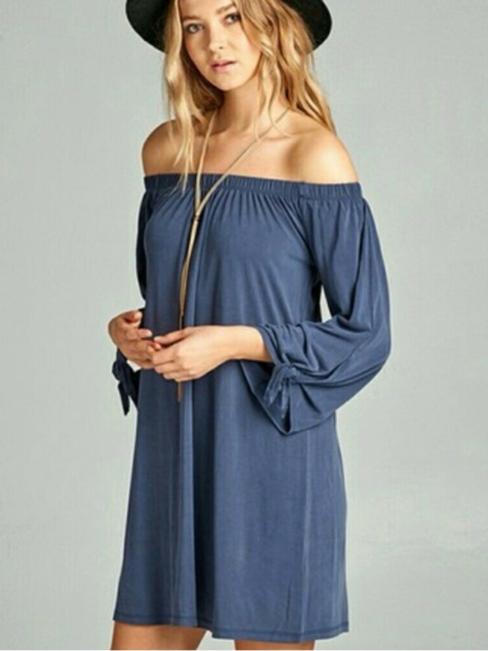 Active USA Off-Shoulder Gray Mini Dress with Tie Sleeves